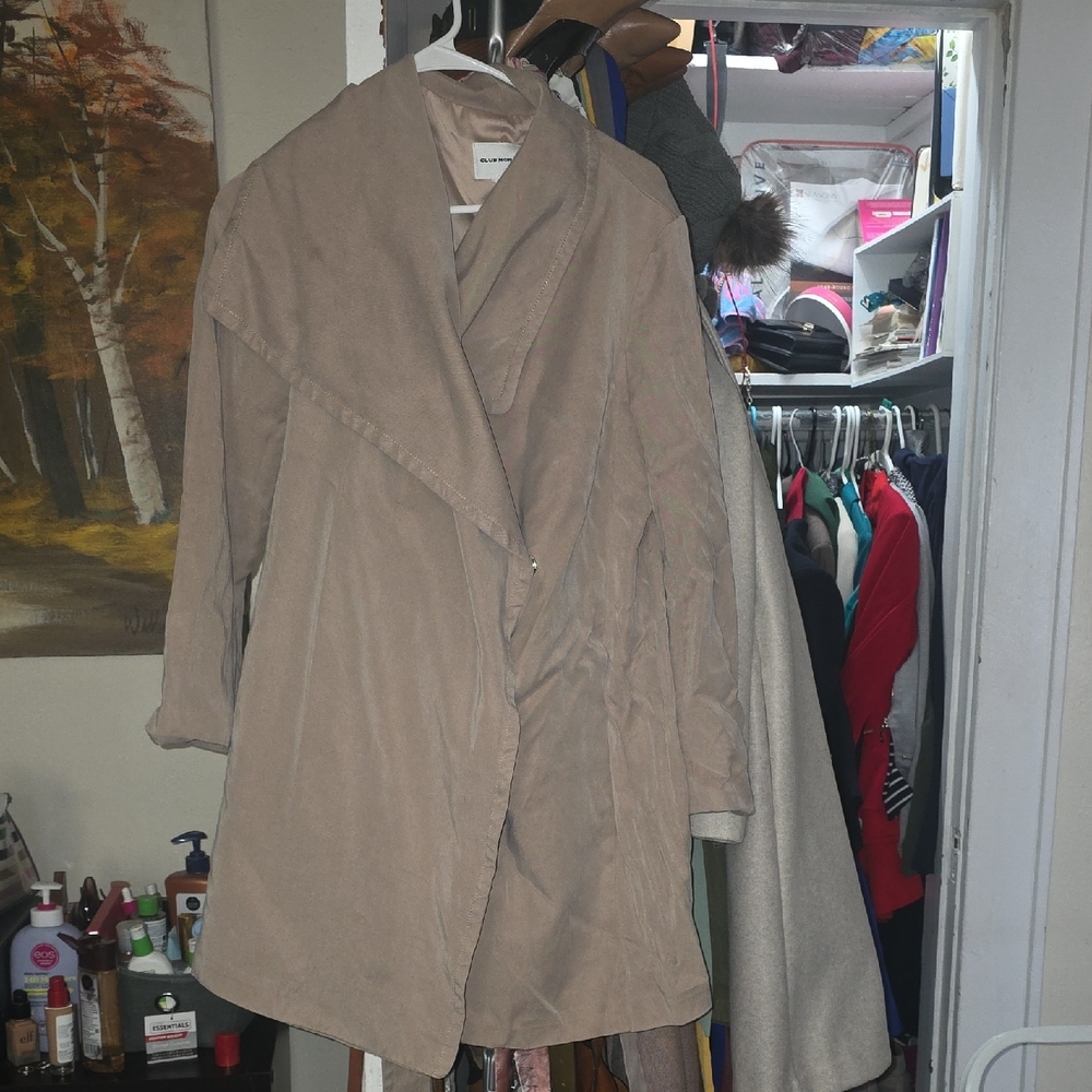Club Monaco Beige Trench Coat